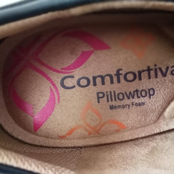 'Comfortiva' Pillow Top Memory Foam Black leather lace up New Without Box Size 8 - Picture 14 of 16